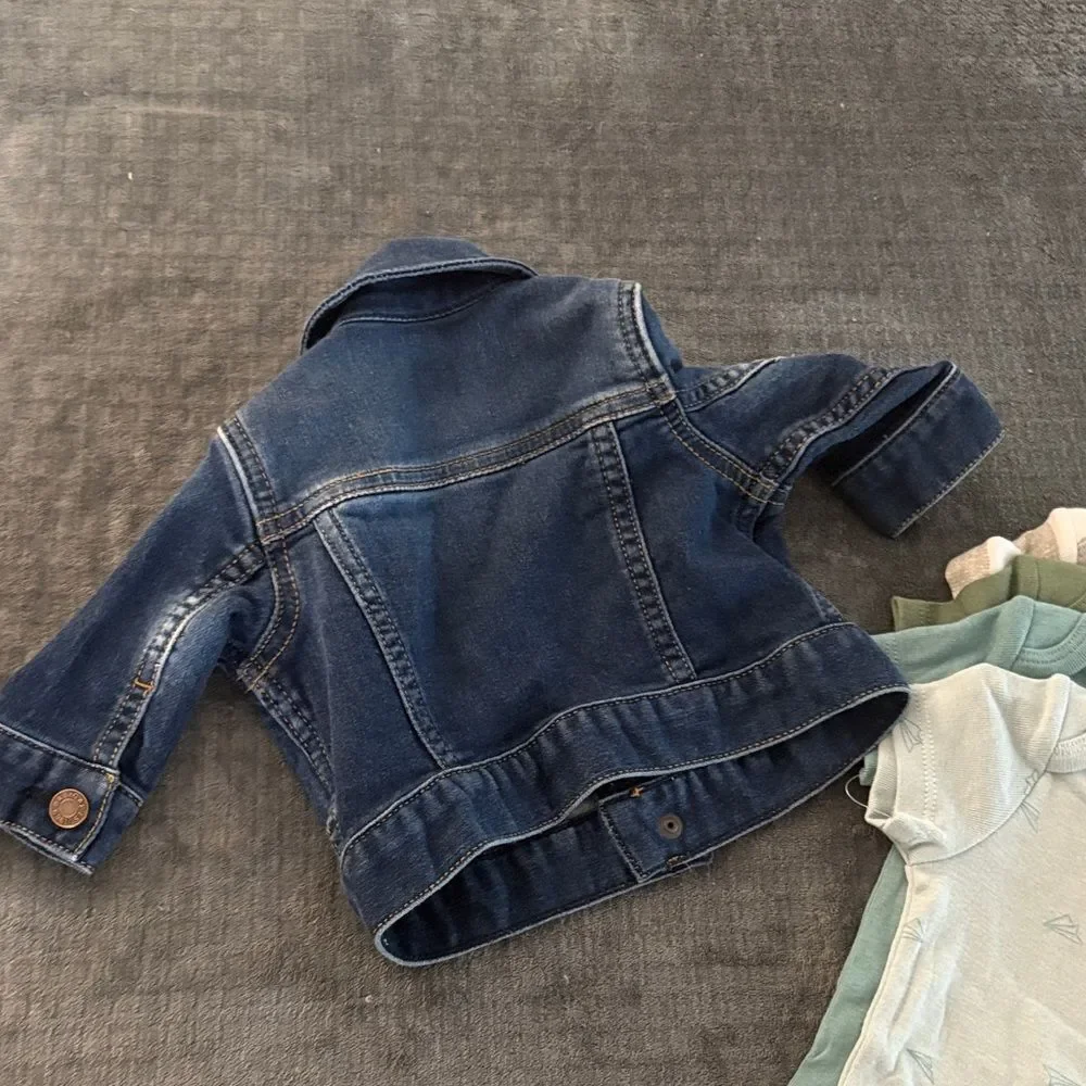BUNDLE Denim Baby Jacket + 4 Pack Cloud Island Bodysuits